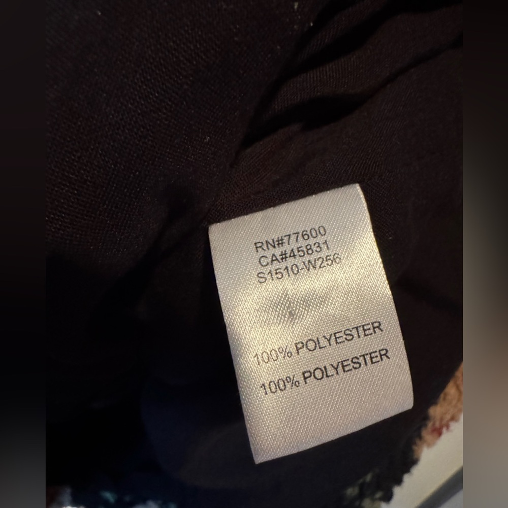 Saltwater LUXE Roses Teddy Jacket - Picture 5 of 5